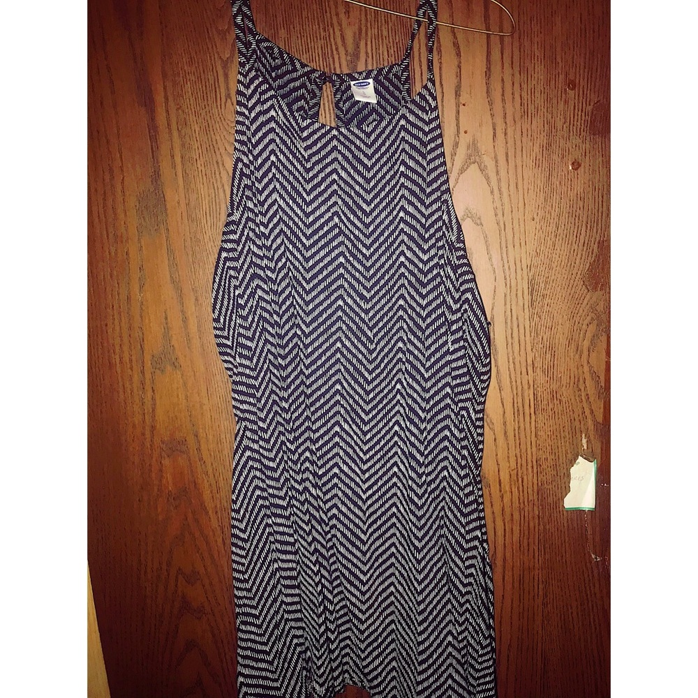 OLD NAVY Stripped black and white Spaghetti Top